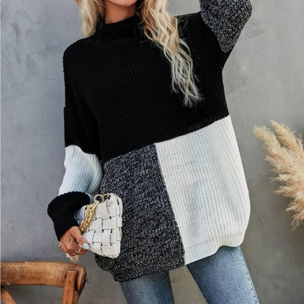 BRAND NEW Luxe color block oversized black and white sweater NWT